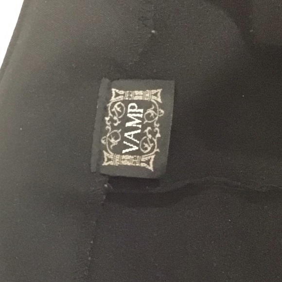 Black vamp skirt with ruffle - Picture 6 of 6